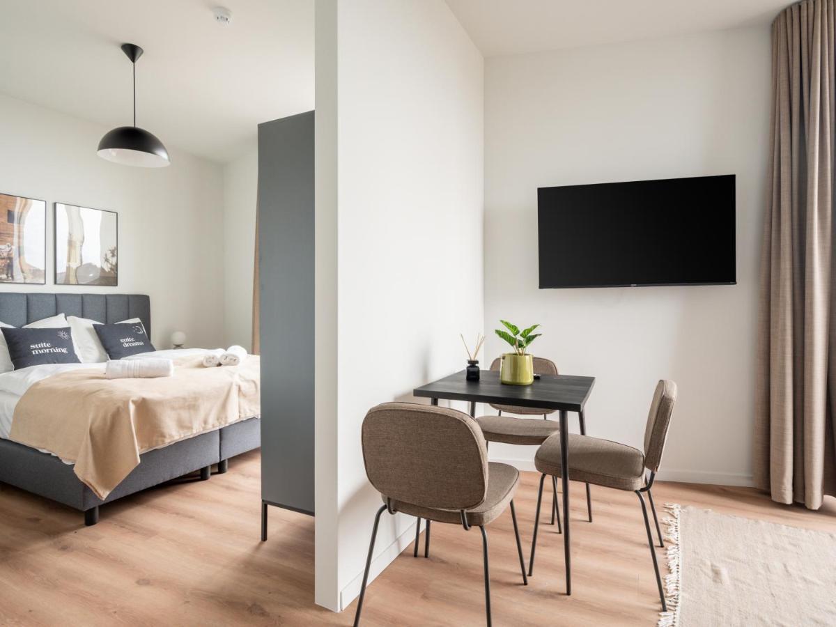 Limehome Eindhoven Gashouder Екстер'єр фото