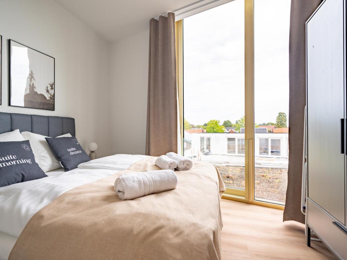 Limehome Eindhoven Gashouder Екстер'єр фото