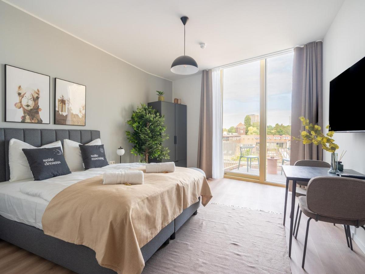 Limehome Eindhoven Gashouder Екстер'єр фото